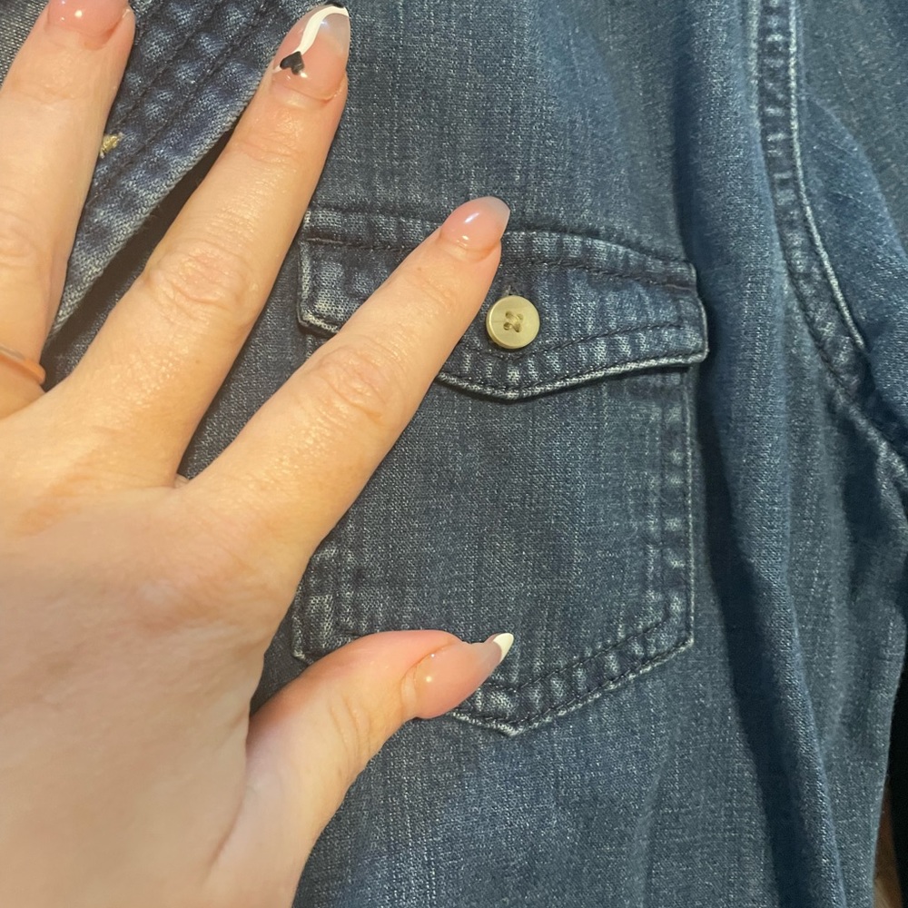 American Eagle button down - Picture 10 of 10
